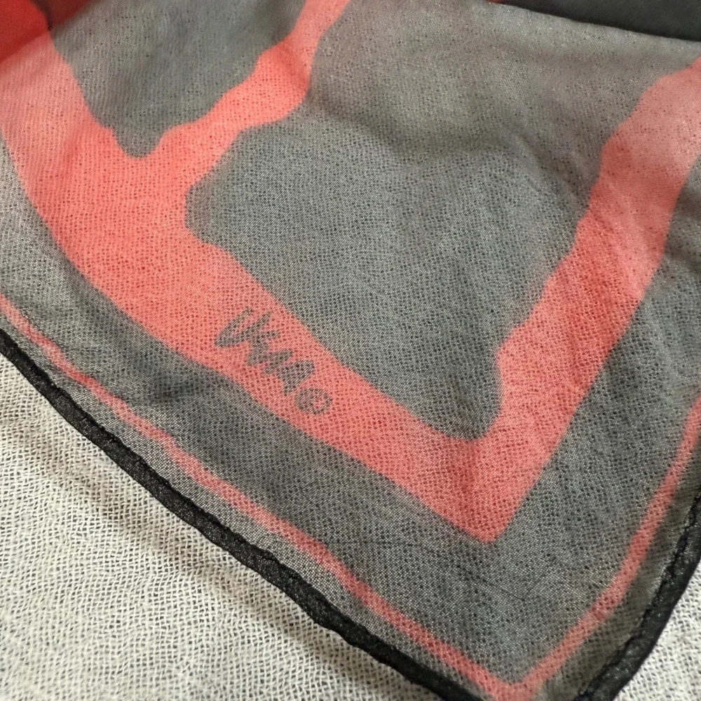 Vera Neumann oblong scarf red black abstract chiffon 13
